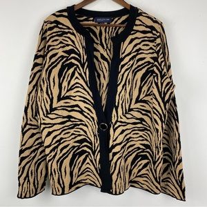 Jones New York size 1X Women’s Black Gold Tiger Animal Print Cardigan